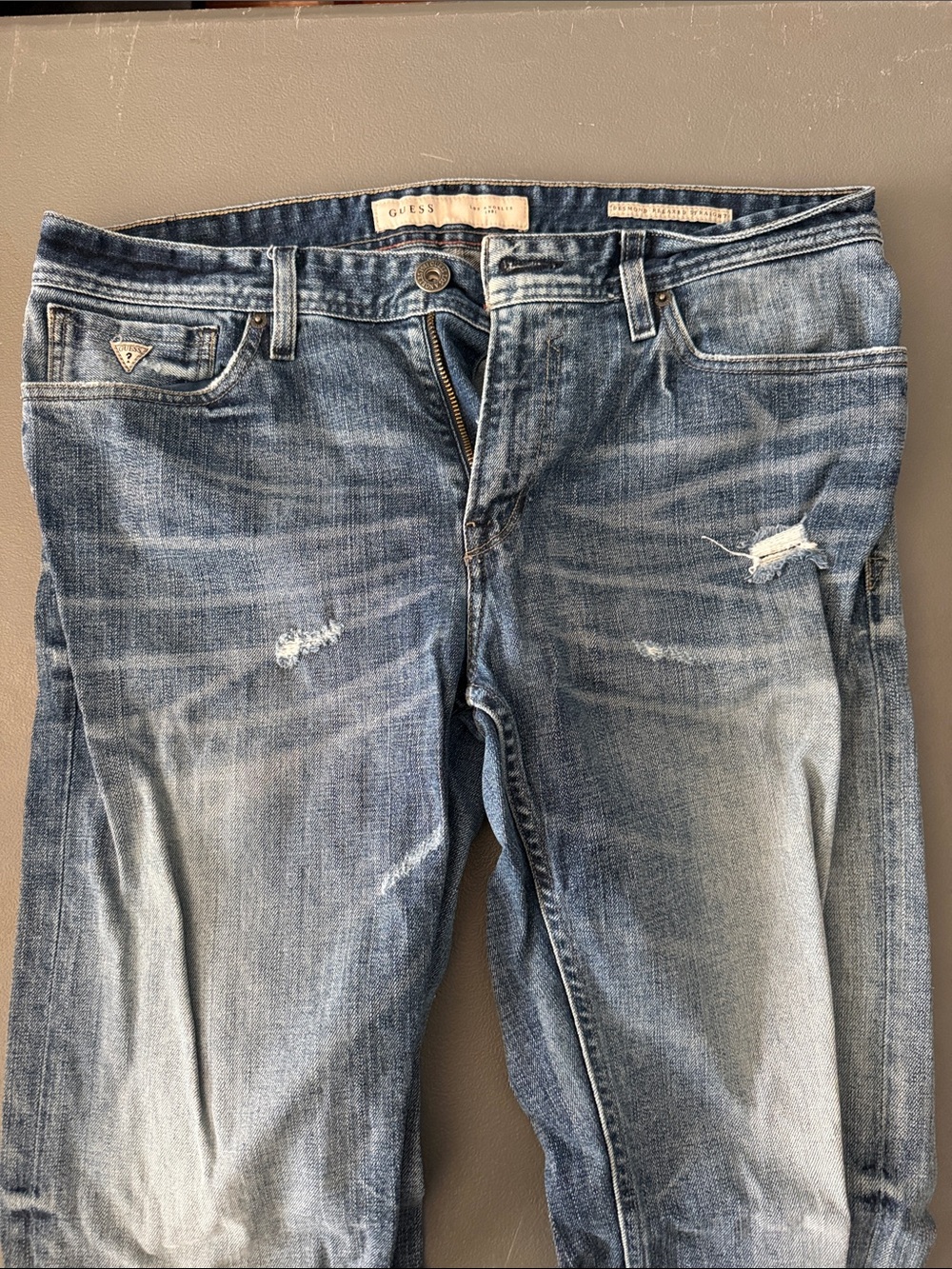 GUESS Men's Blue Slim Straight Distressed Jeans